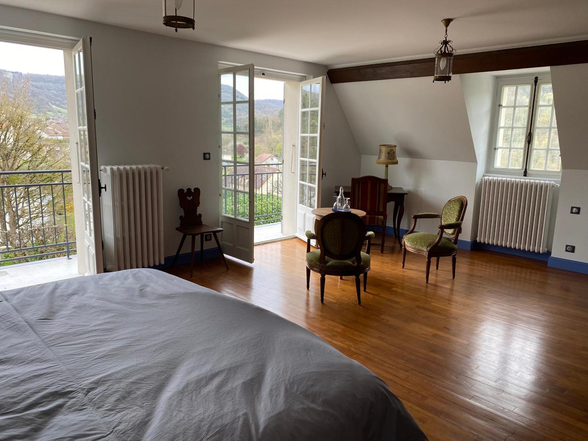 Longue Vue En Arbois B&B 외부 사진